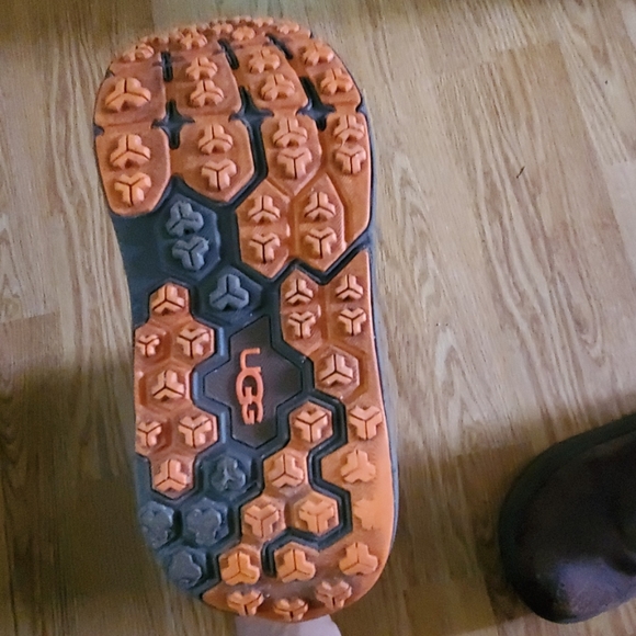 🥾🥾Ugg snow boot 3m thinsulate size8🥾🥾 - Picture 3 of 6